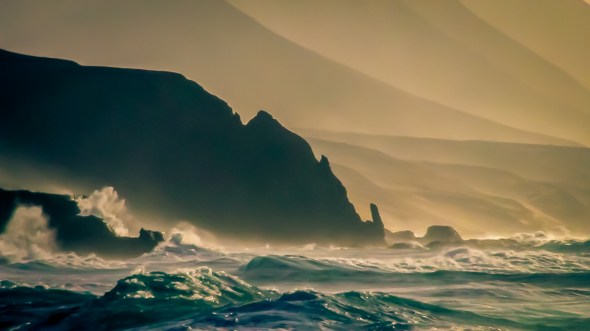 Zachodnie wybrzeże niedaleko La Pared.